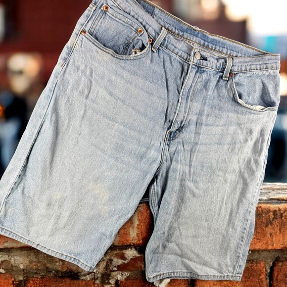 Levi Strauss & Co Other - Levis 569 Loose Straight Denim Shorts Men 34 Light Wash Summer Casual Skate